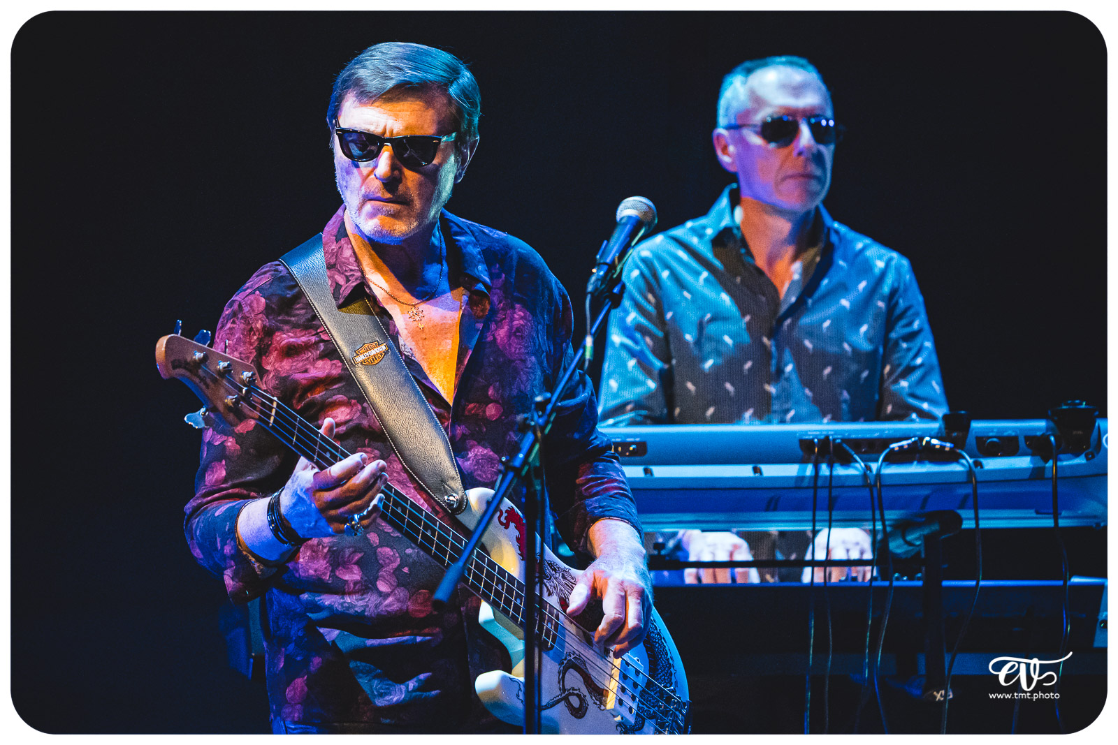 L'HISTOIRE DU ROCK EN 13 GUITARES